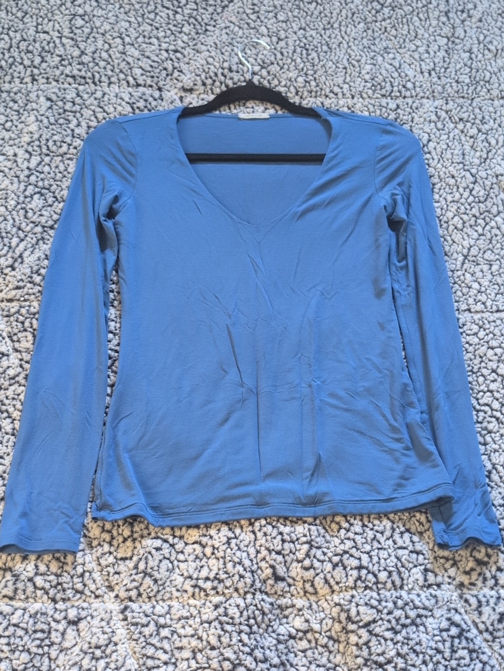 Intimissimi | Womenâs Deep V Long Sleeve Tee - Blue - Picture 5 of 9